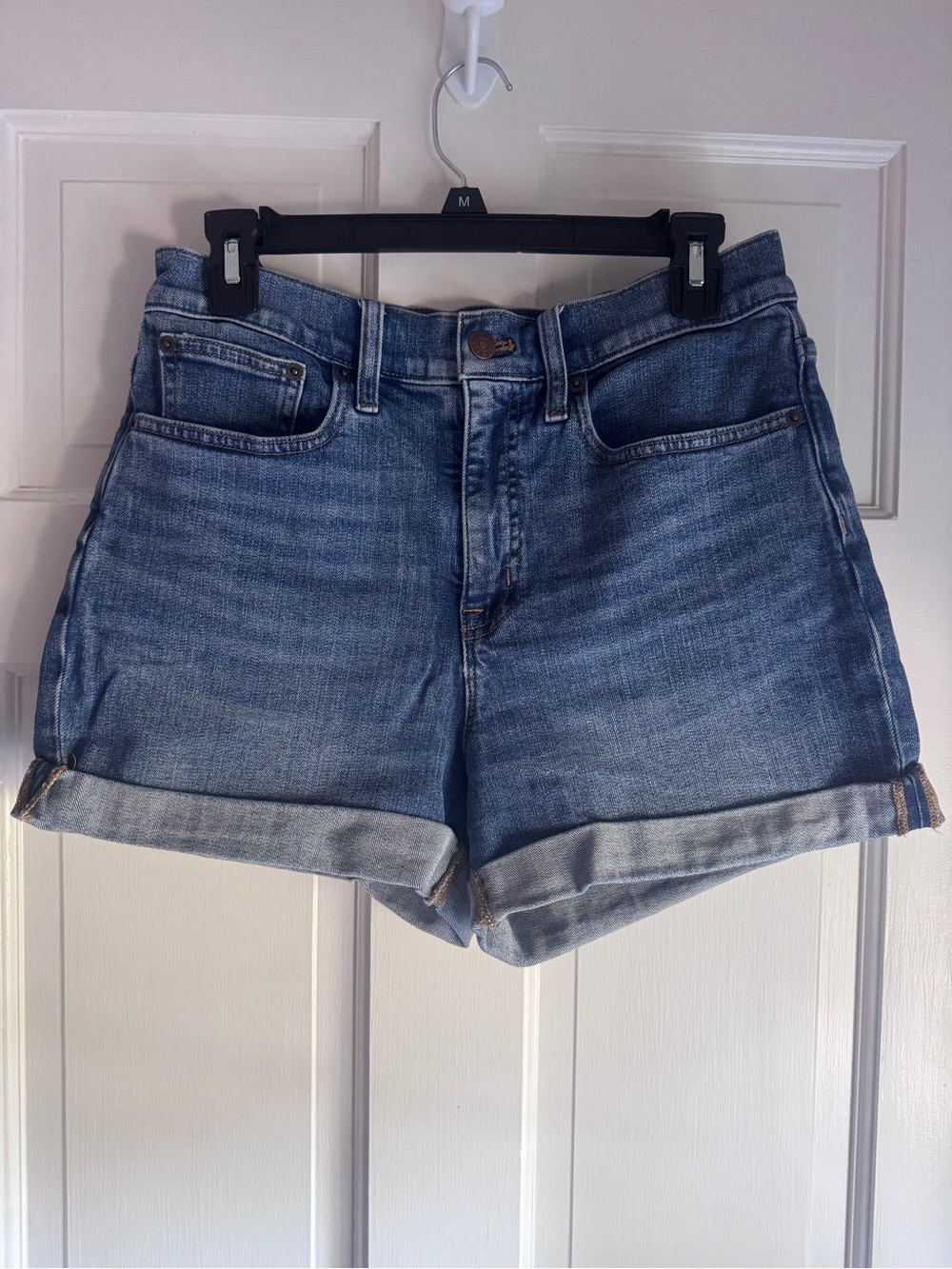 J.Crew Denim Shorts Size 27 Medium Wash Cuffed